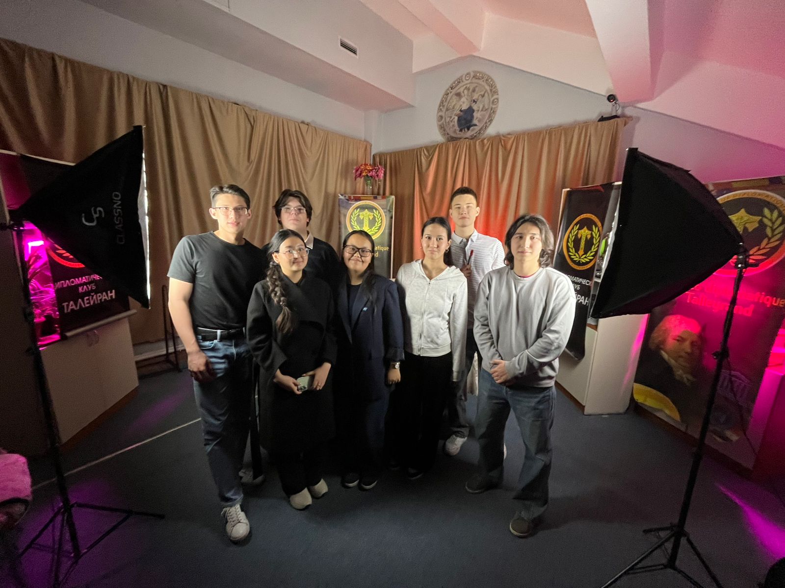 «IRD News» подкастының жаңа эпизоды жарық көрді: «ЖИ жастарды қалай күшейтеді — және әлсіретеді»